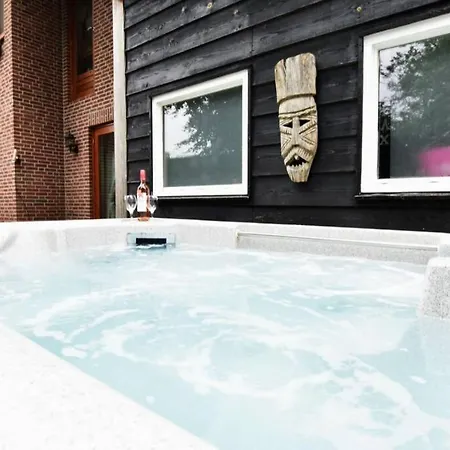 Vakantiehuis Mon Repos Met Jacuzzi En Sauna Нейкерк